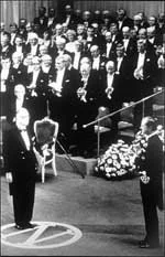 Exposición \'Camilo José Cela, Premio Nobel de Literatura 1989. 15 Aniversario\'