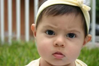 Poezie și jam de folk și flamenco la Casa Eliad