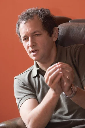  « Le grossier International rejoint le grossier national »