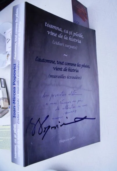 Semn(al) de carte: Ioan-Mircea Popovici – „toamna, ca și ploile, vine de la histria/ l'automne, tout comme les pluies, vient de histria”