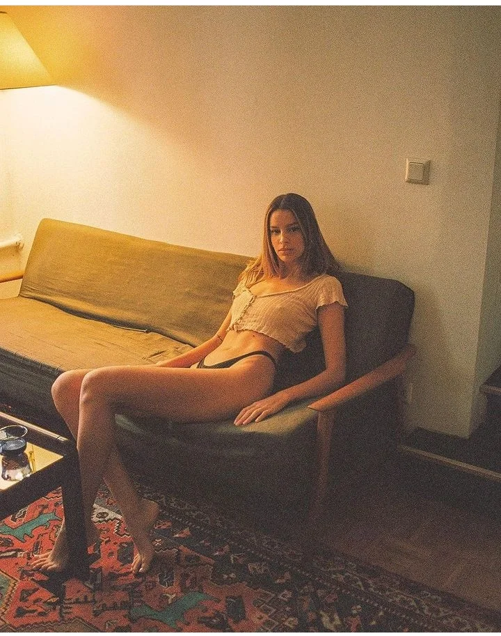 Uite Luna, uite faru' 