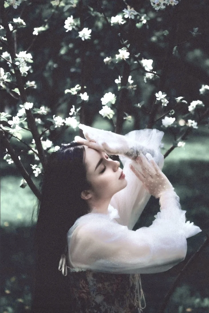 Atât de albă, inima ta