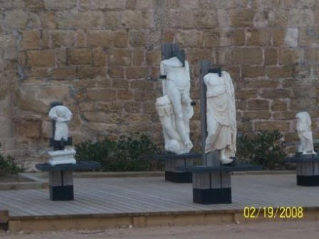 Ambiguitatea funciară a protagoniștilor lirici. Iubirea demonică