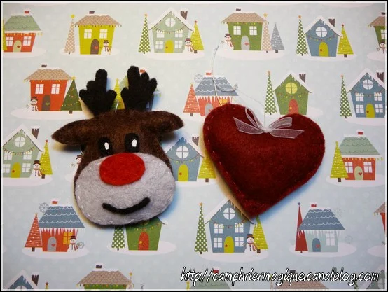 Le petit renne au coeur rouge