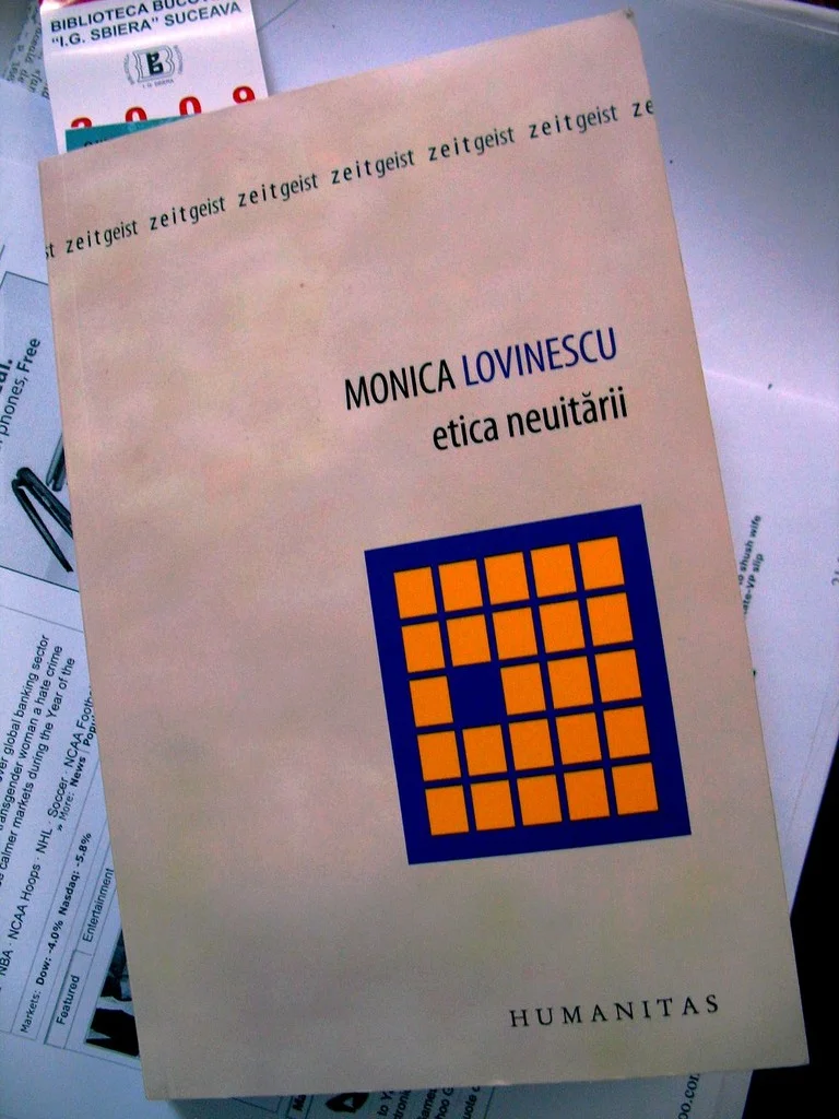 Cartea-eveniment  a anului 2008: Etica neuitării de Monica Lovinescu  și în ACUM