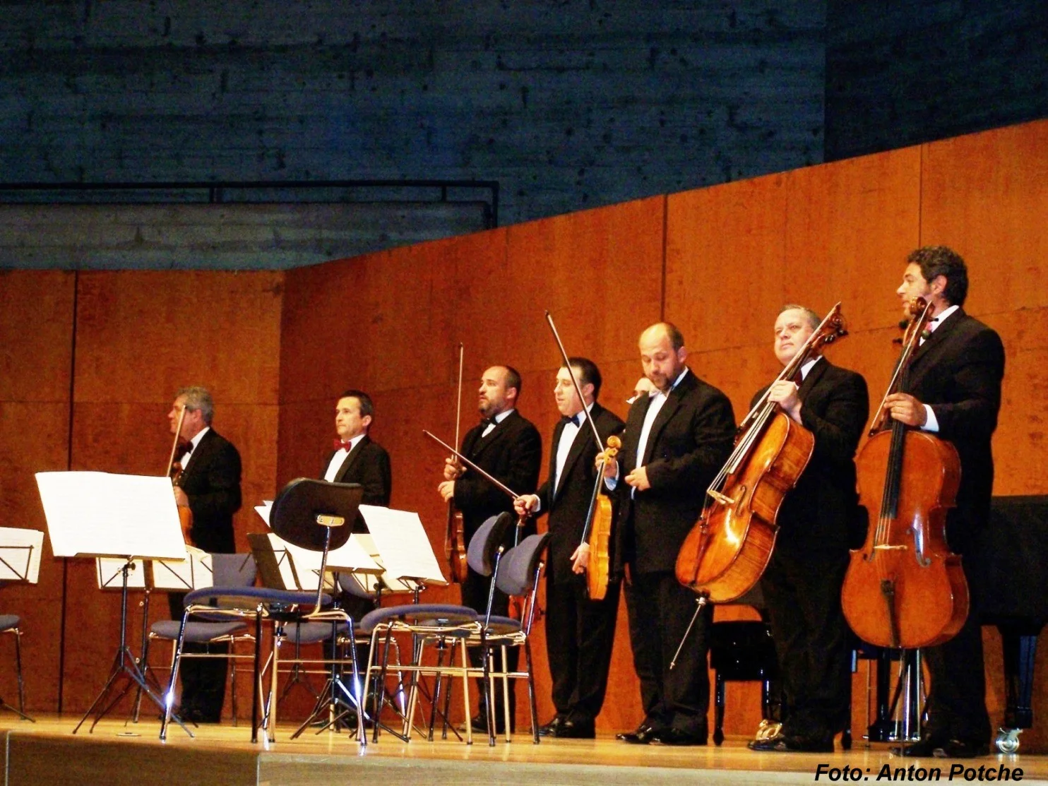 Ad Libitum & Voces cântă Octetul pentru coarde op. 7 de George Enescu