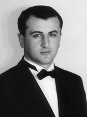 Georgianul George Oniani, laureat al \"turnirului\" de primăvară al tinerilor tenori