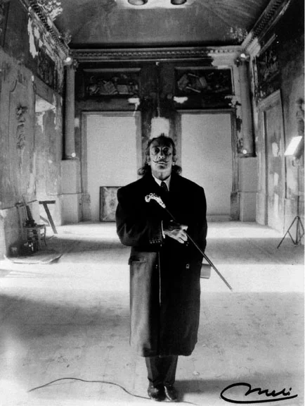 El III volumen de las Obras Completas de Dalí reivindica su lado más desconocido como escritor, dramaturgo y cineasta