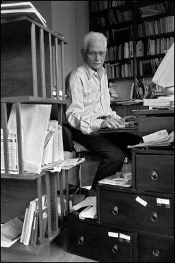 Disparition de Jacques Derrida, inventeur de la \"déconstruction\"