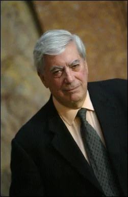 Vargas Llosa se adentra en el universo de \'Los miserables\'