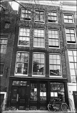 La maison d\'Anne Frank à Amsterdam, havre pour écrivains menacés