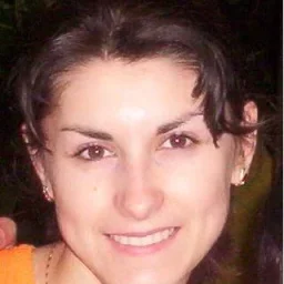 ADAM FLORENTINA LAURA