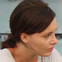 Elena Simona Popescu