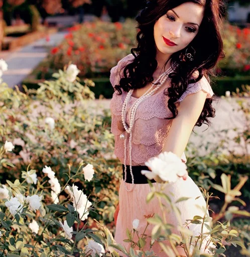 @raluca-constanta-burcea