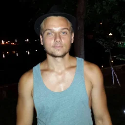 @robotean-darius-christian