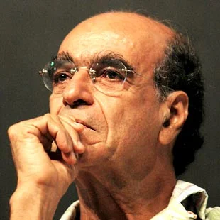 Portret Affonso Romano de Sant\'Anna