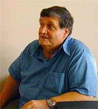 Portret Alex Ștefănescu