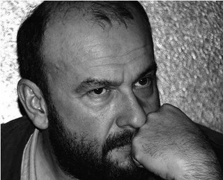 Portret Davide Rondoni