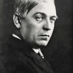 Portret Liviu Rebreanu